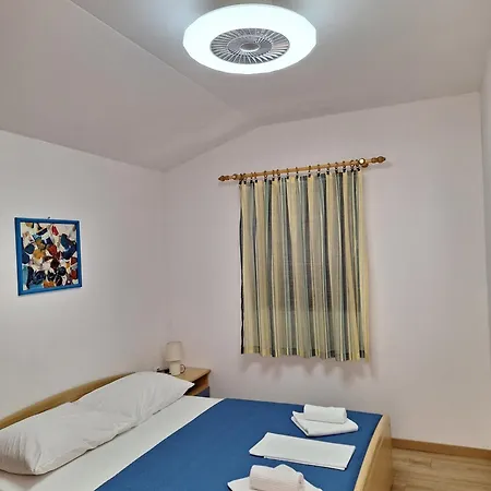 Apartment Mw, Plavi *